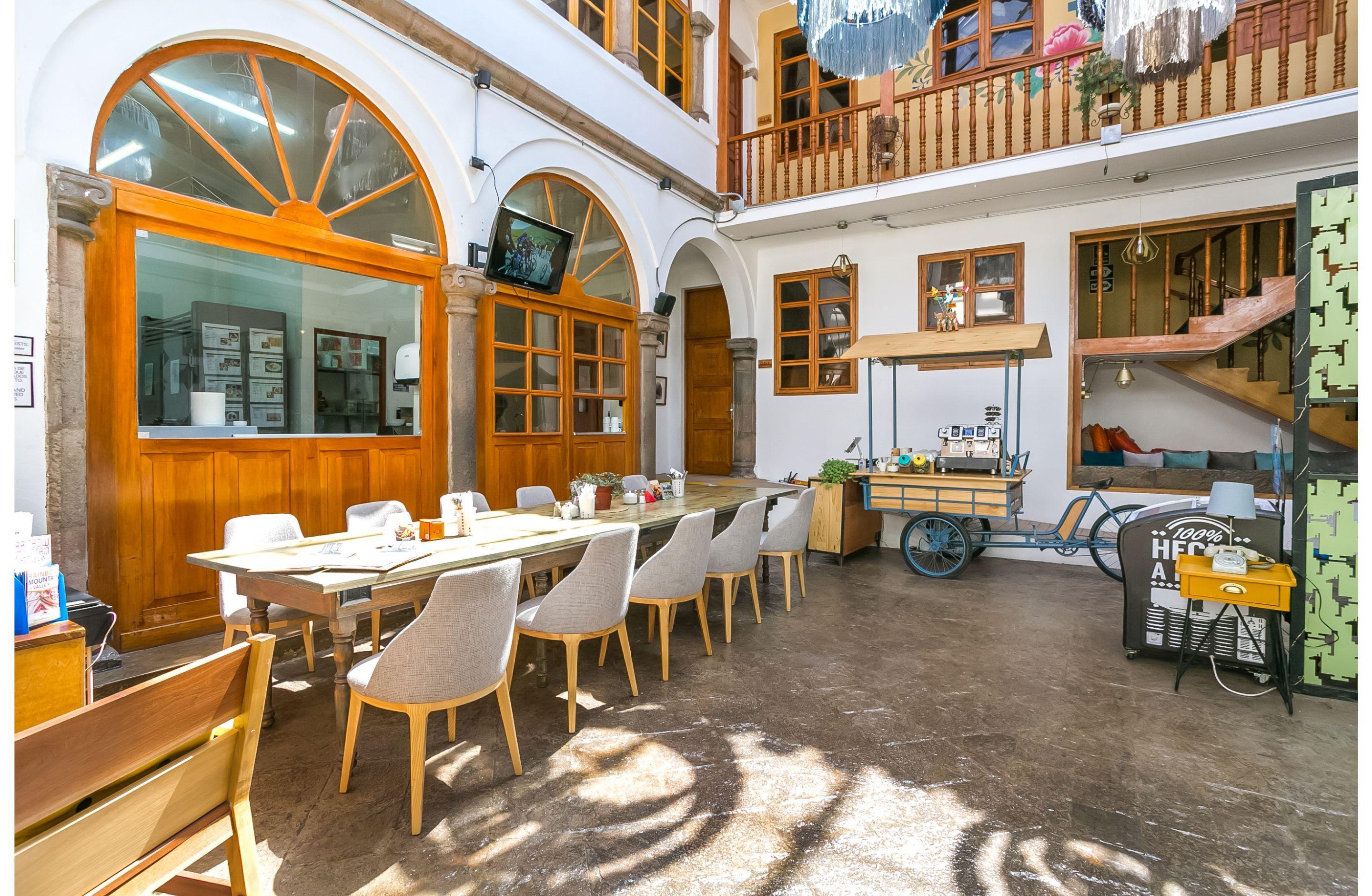 Отель Socialtel Plaza De Armas Куско Экстерьер фото
